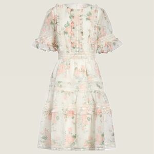 New rare find “Rachel Parcell Floral Ruffle Dress”